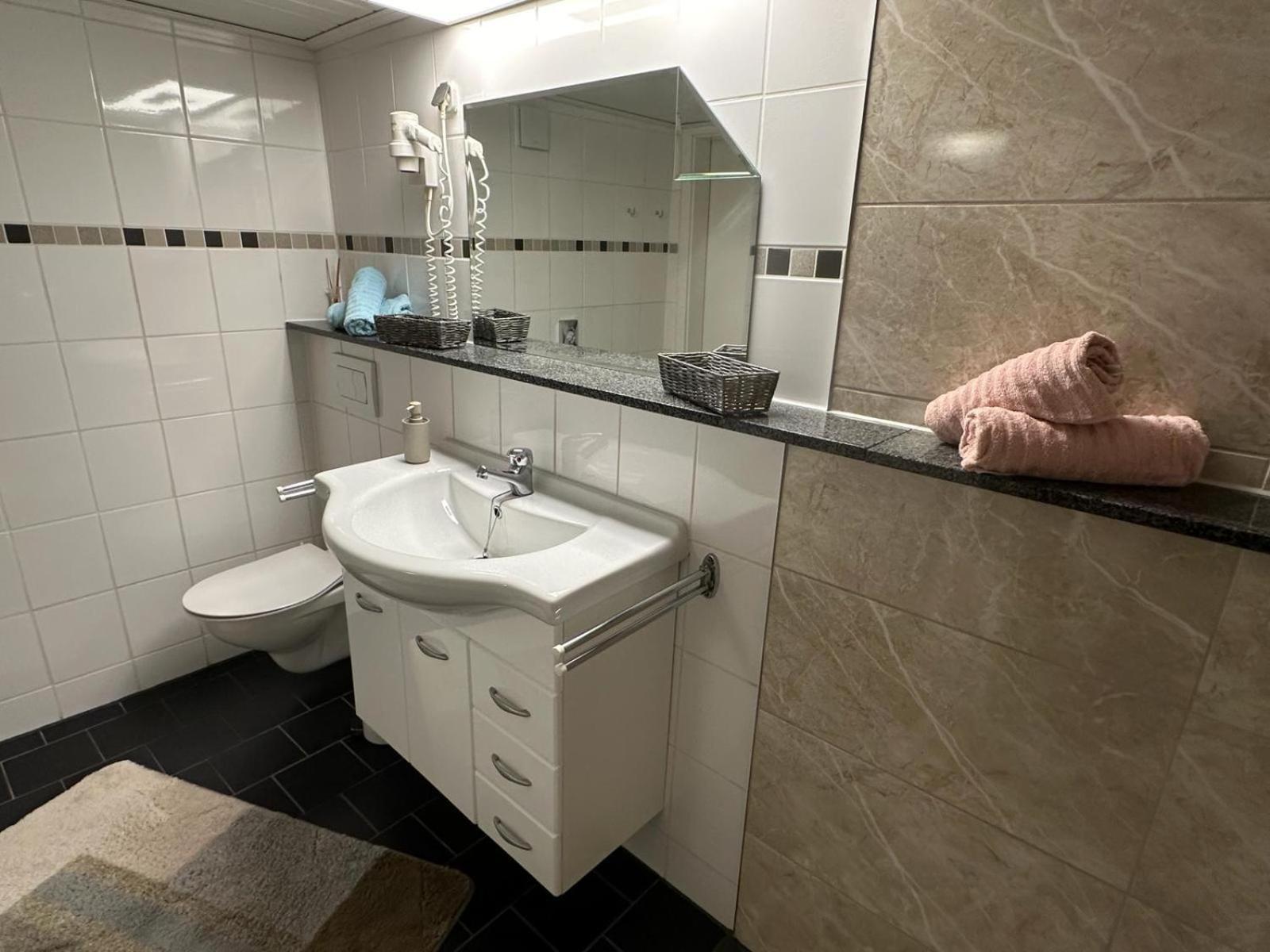 Christels Ferienwohnung 1 In Thale Mit Sonnenterrasse Und Grill Exteriér fotografie